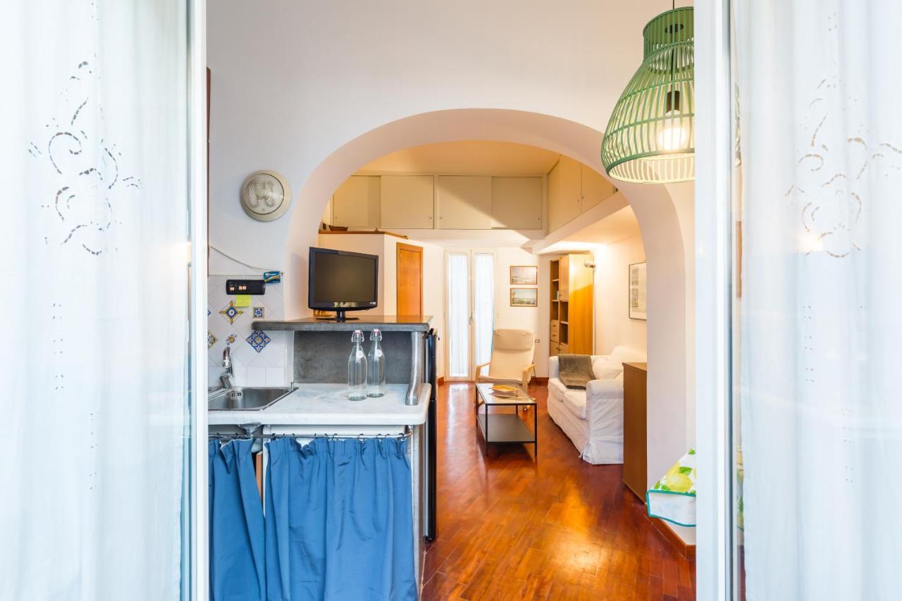 Parthenope's Eye On The Seafront By Napoliapartments Appartamento *