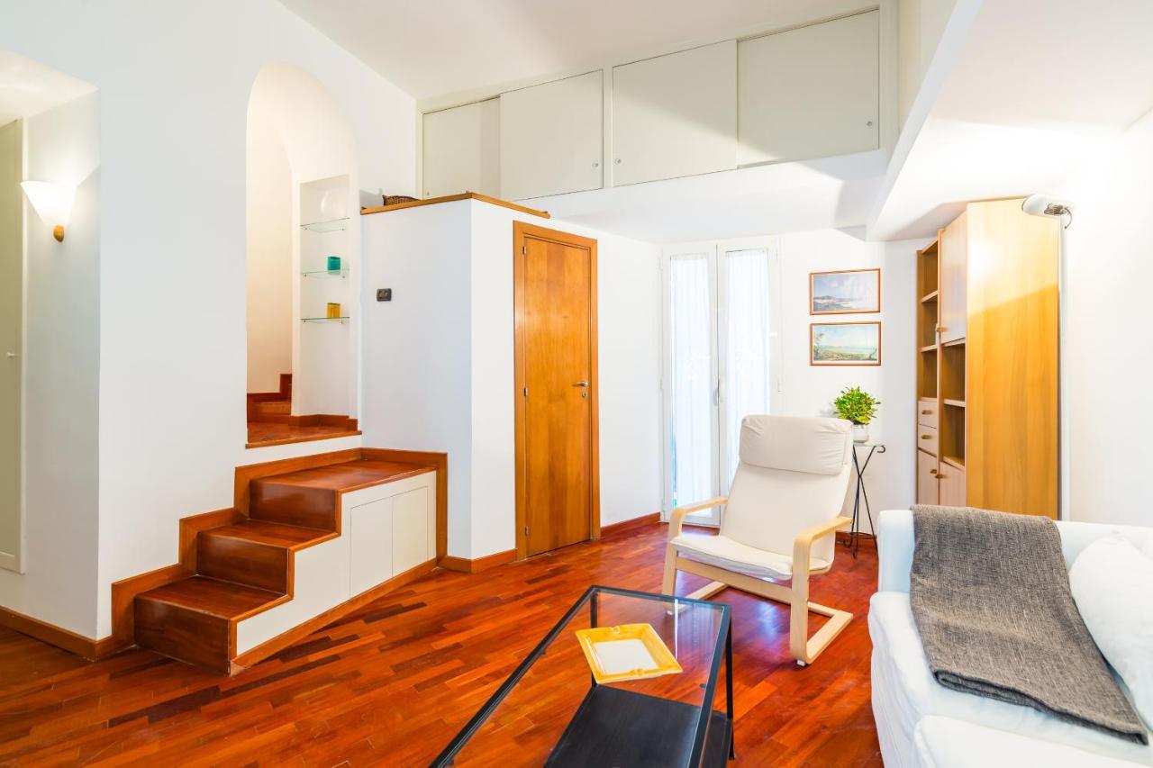 Appartamento Parthenope's Eye On The Seafront By Napoliapartments *